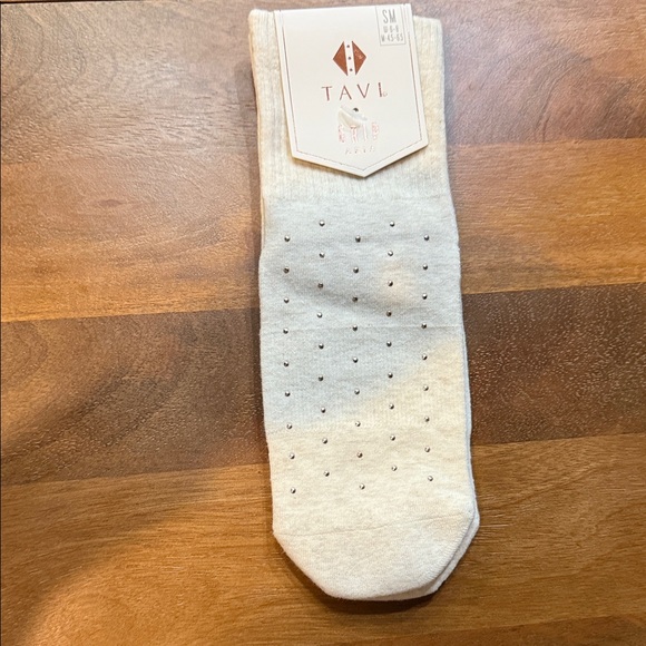 Pure Barre Accessories - 🥯🥯🥯 ankle length cream, color, socks with gold dots, and a gold grip